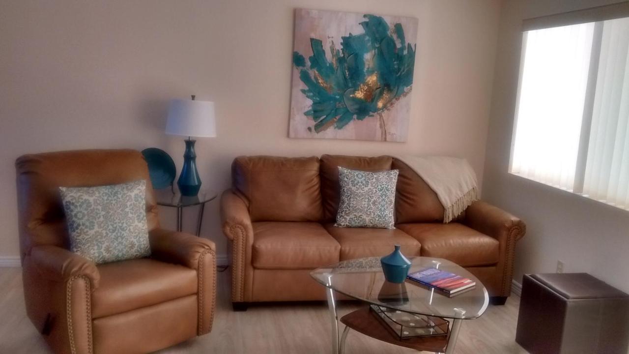 לייק הבאסו סיטי Hidden Palms Resort & Condominiums מראה חיצוני תמונה