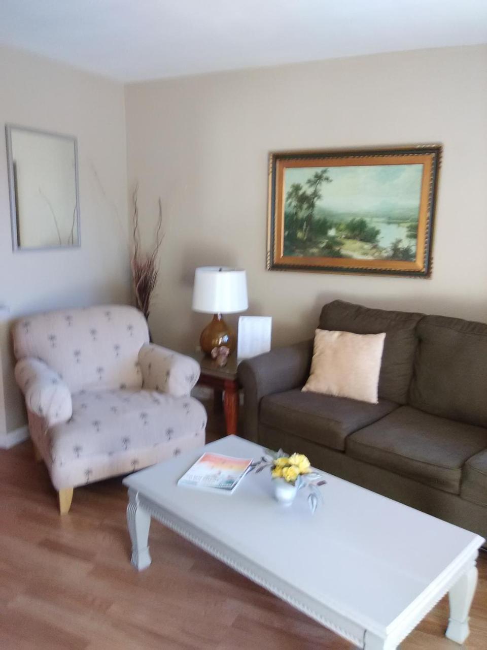 לייק הבאסו סיטי Hidden Palms Resort & Condominiums מראה חיצוני תמונה